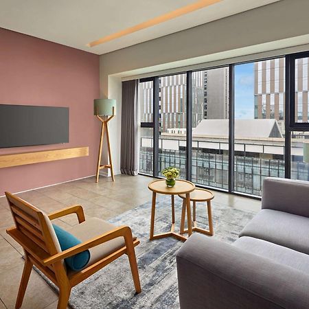 Novotel Living Saigon South Ho Chi Minh-Byen Eksteriør billede