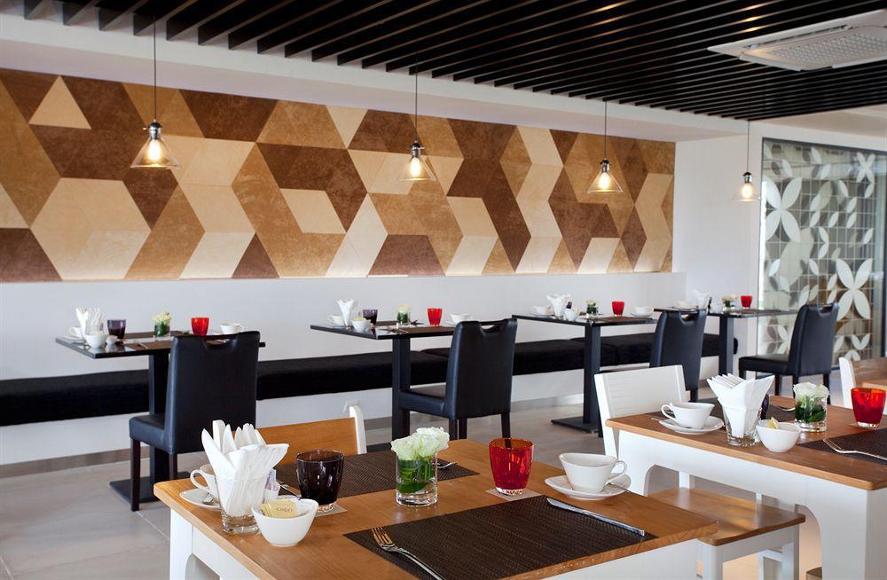 Novotel Living Saigon South Ho Chi Minh-Byen Eksteriør billede