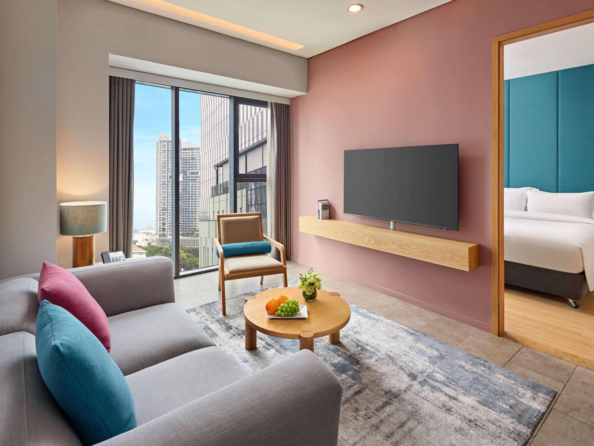 Novotel Living Saigon South Ho Chi Minh-Byen Eksteriør billede